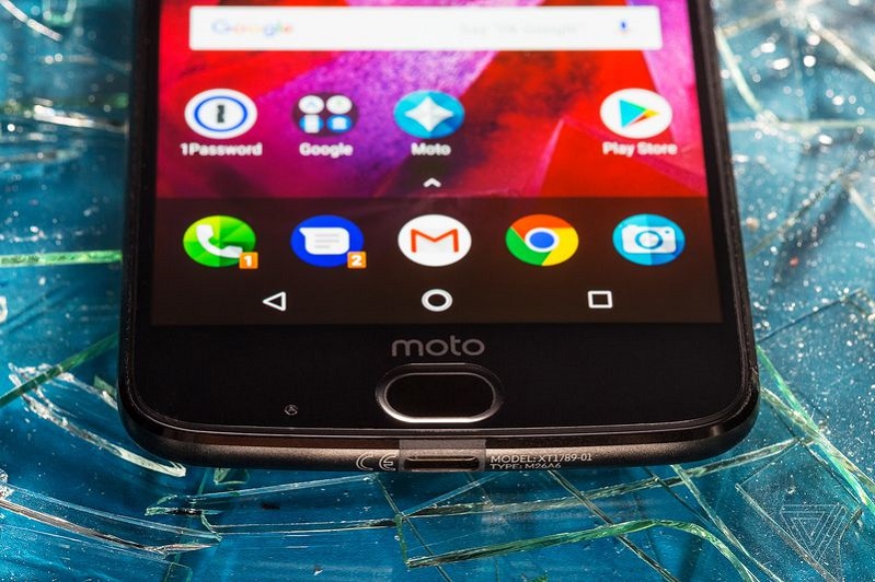 moto z2 force watch